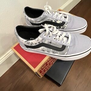 Women vans size 6.5